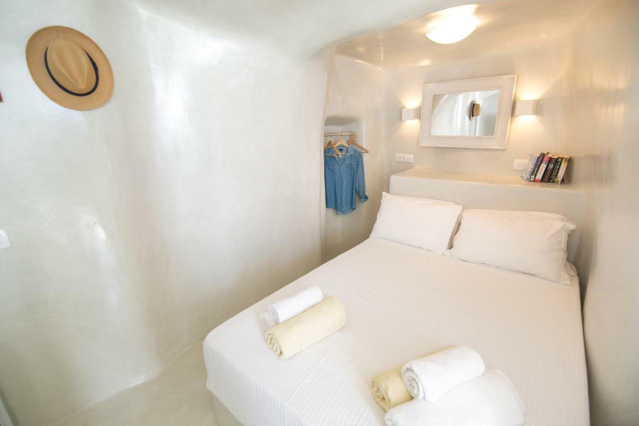 イア White Cave Houseヴィラ エクステリア 写真